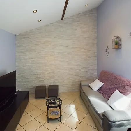 Harmony - Maison Avec Jardin Privatif Holiday home Romilly-sur-Seine