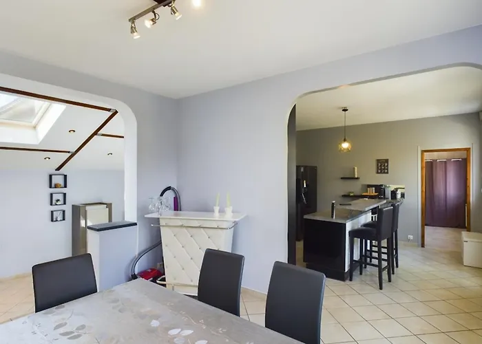 Vakantiehuis Harmony - House With Private Garden *