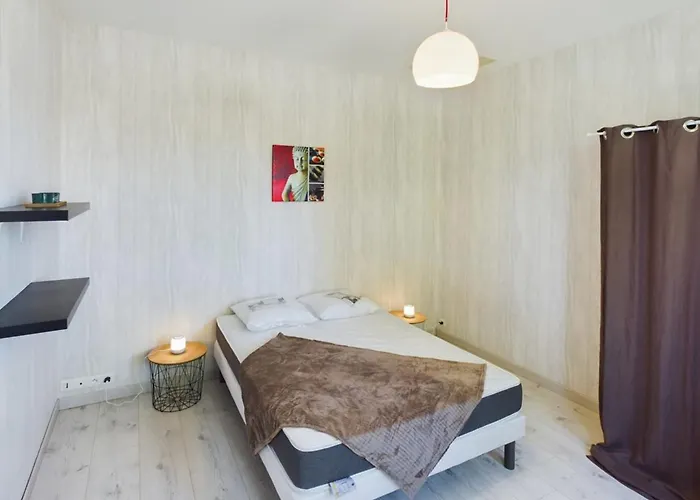 Harmony - House With Private Garden * Romilly-sur-Seine