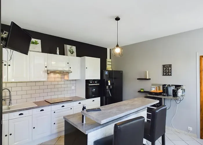 Harmony - House With Private Garden Vakantiehuis Romilly-sur-Seine